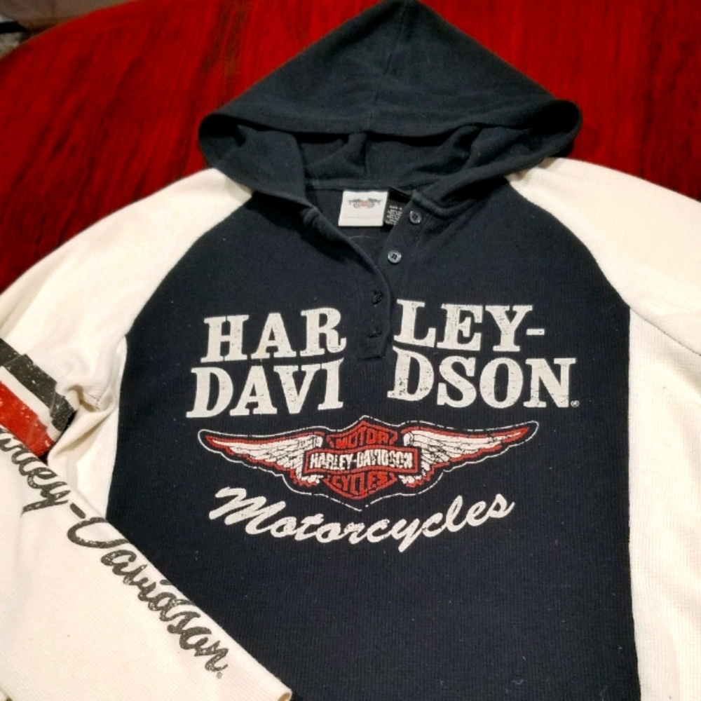 Genuine Harley Davidson women's long sleeved shirt
